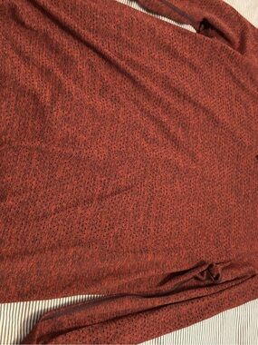 Lightweight Rust Knit Pullover Sweater Lululemon